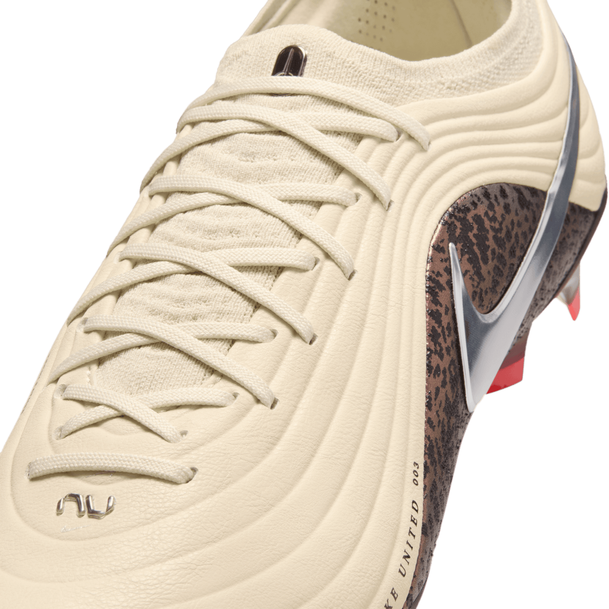 Nike United Tiempo Maestro Elite